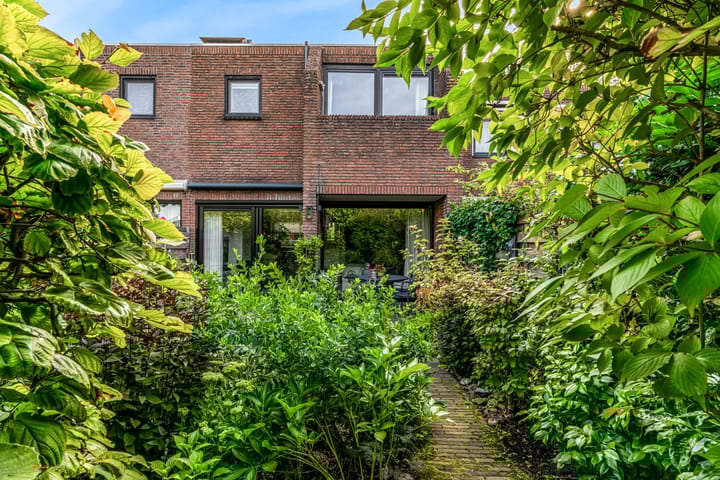 Foto 45 van Oxfordlaan 15