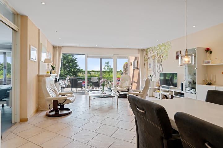 Foto 6 van Wilhelminalaan 3-H