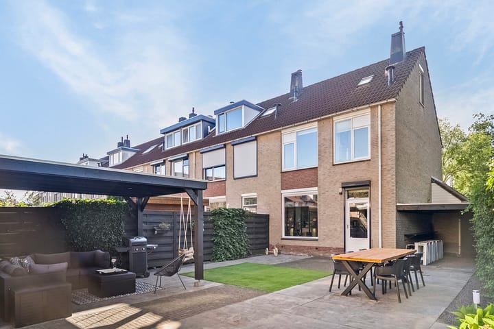 Photo 4 of Johannes Chr. Bendorpstraat 29