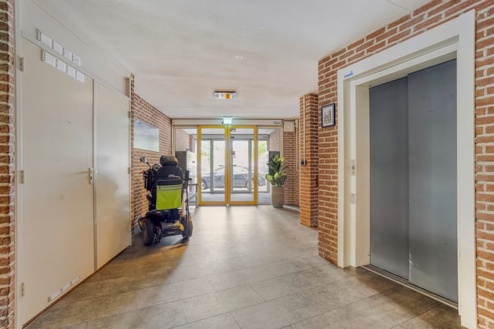 Foto 24 van Martinetsingel 84