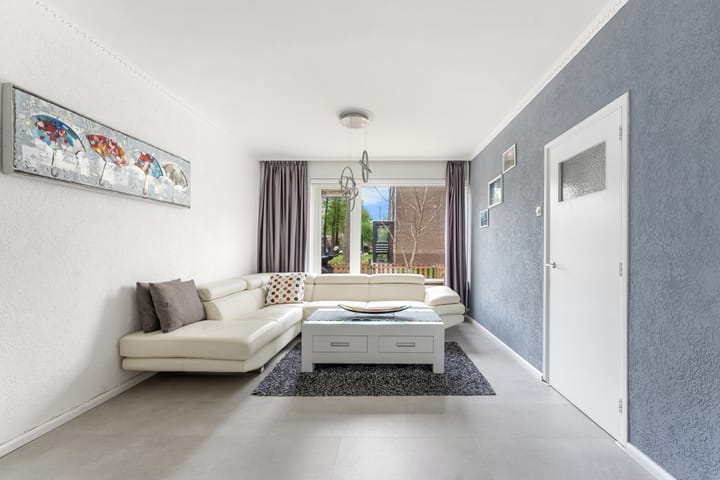 Photo 4 of Moddermanstraat 5