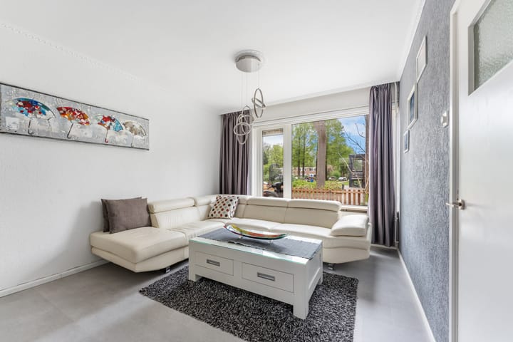 Photo 6 of Moddermanstraat 5