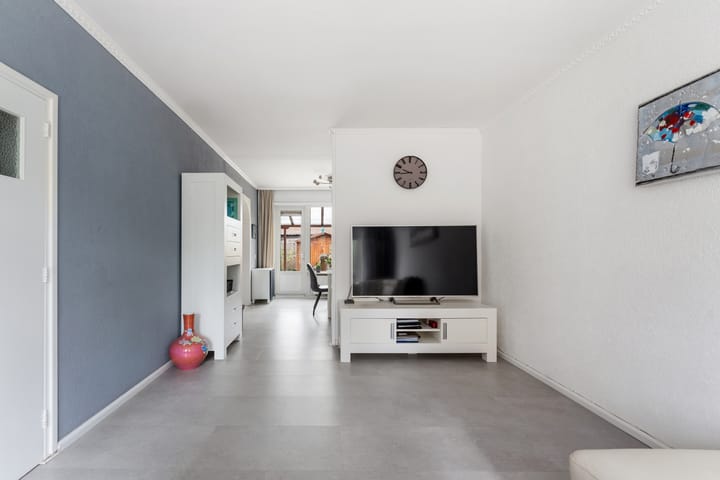 Photo 8 of Moddermanstraat 5