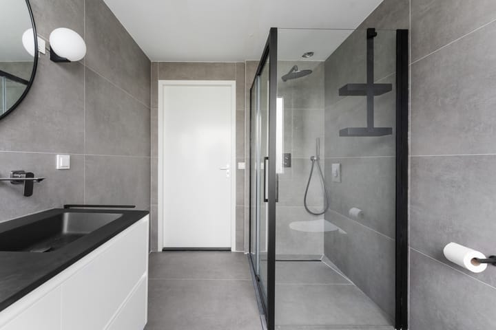 Photo 36 of Moddermanstraat 5