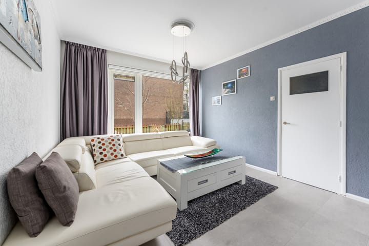 Photo 7 of Moddermanstraat 5