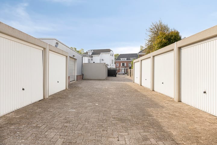 Nieuwe Bosscheweg 77, Tilburg