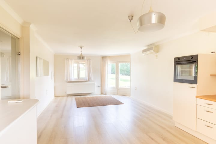 Photo 34 of Gillissenstraat 8