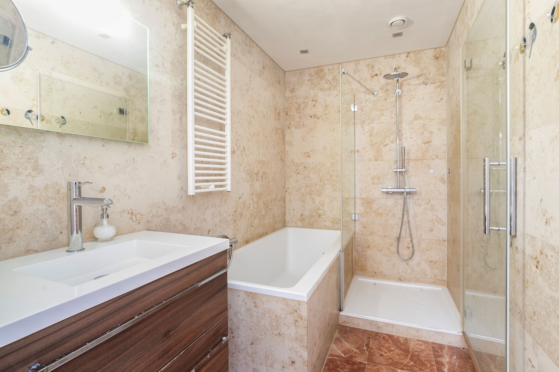 Foto 18 van Roelofsstraat 135