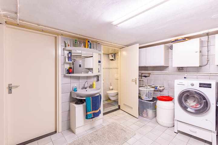 Photo 39 of Gillissenstraat 8