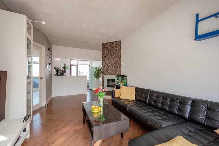 Foto 15 van Tholensestraat 109