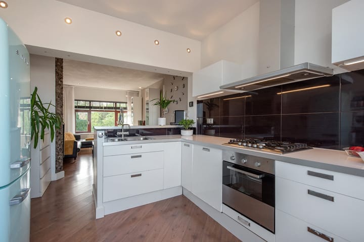 Foto 19 van Tholensestraat 109