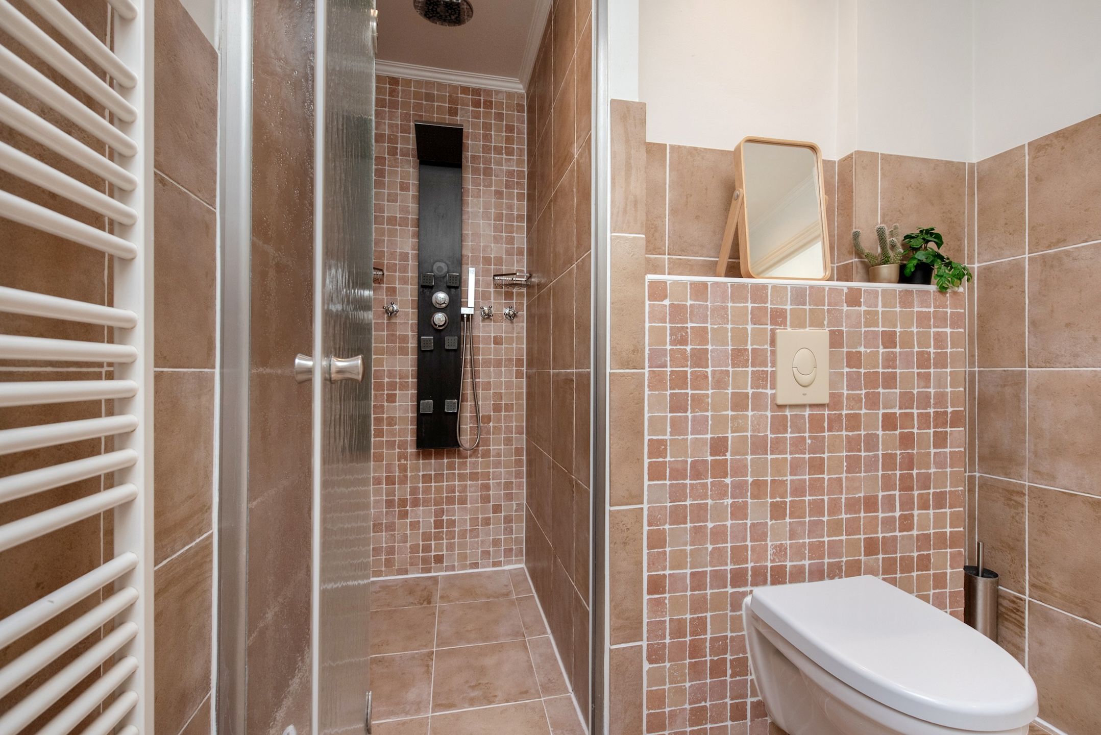 Foto 24 van Tholensestraat 109