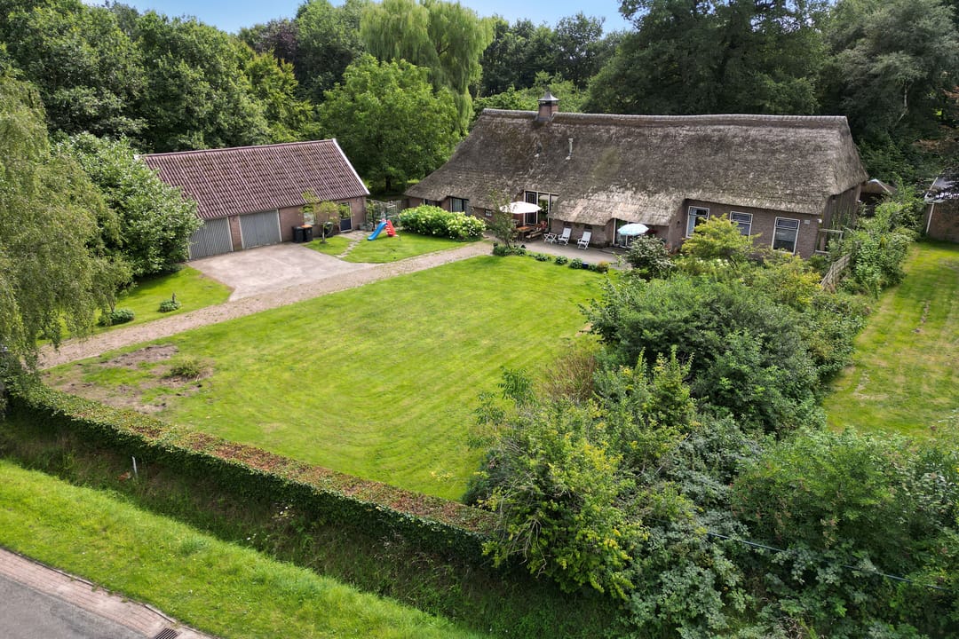 Photo 1 of Oosteinde 16