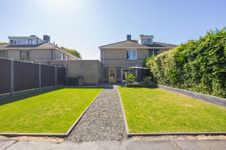 Photo 33 of Notarisappel 220