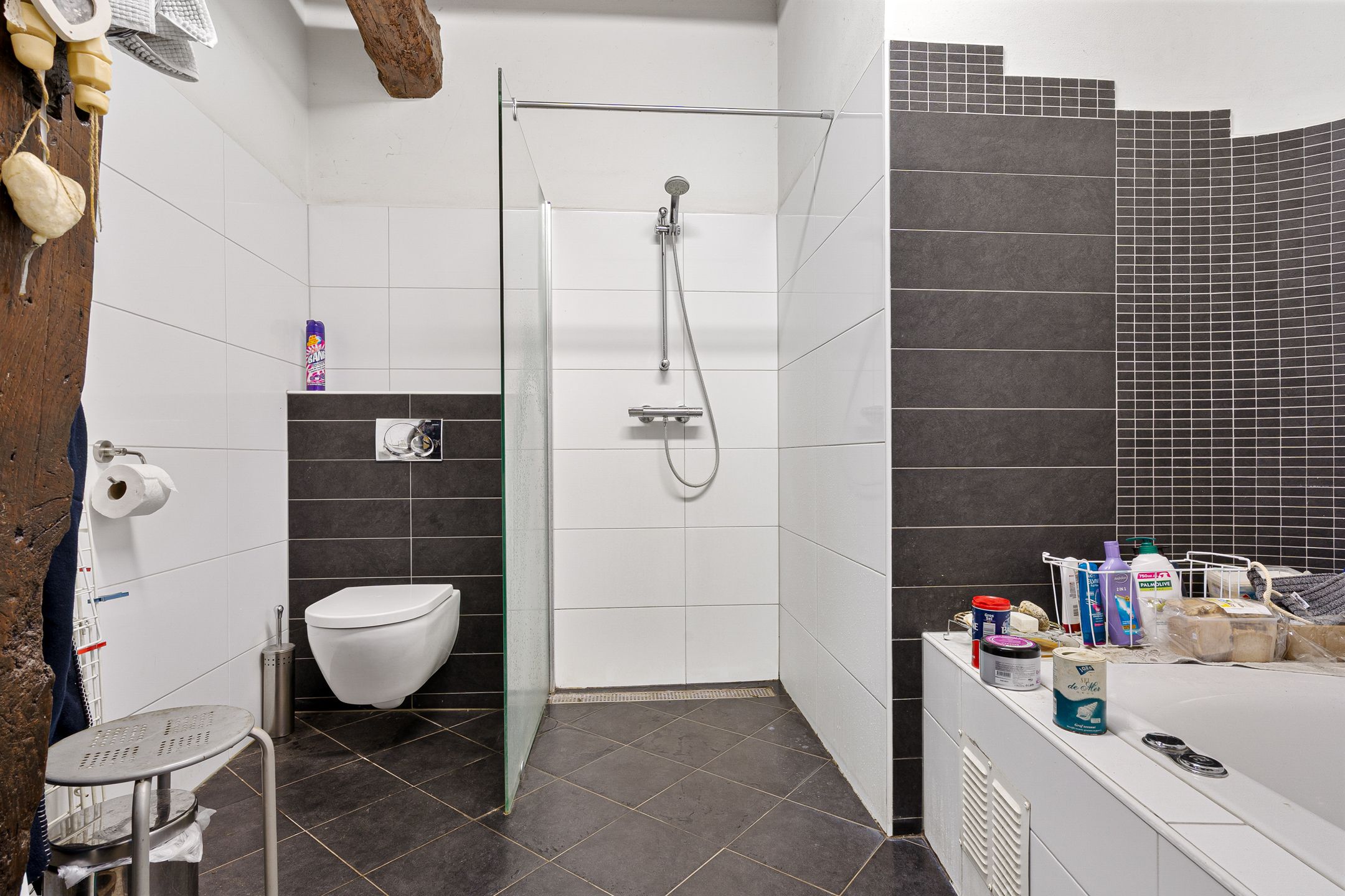 Photo 21 of Oosteinde 16