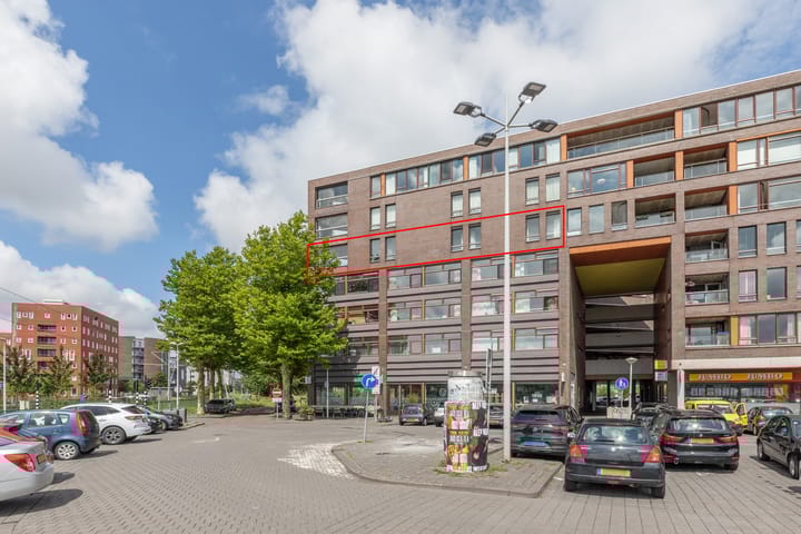 Pieter Calandlaan 668