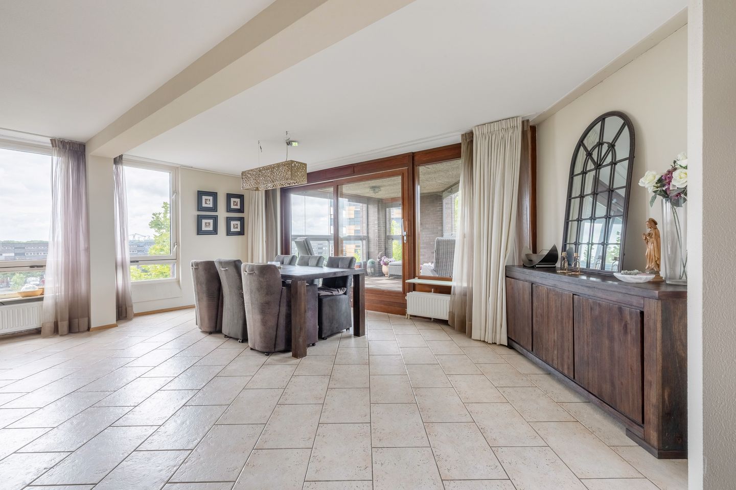 Photo 5 of Pieter Calandlaan 668