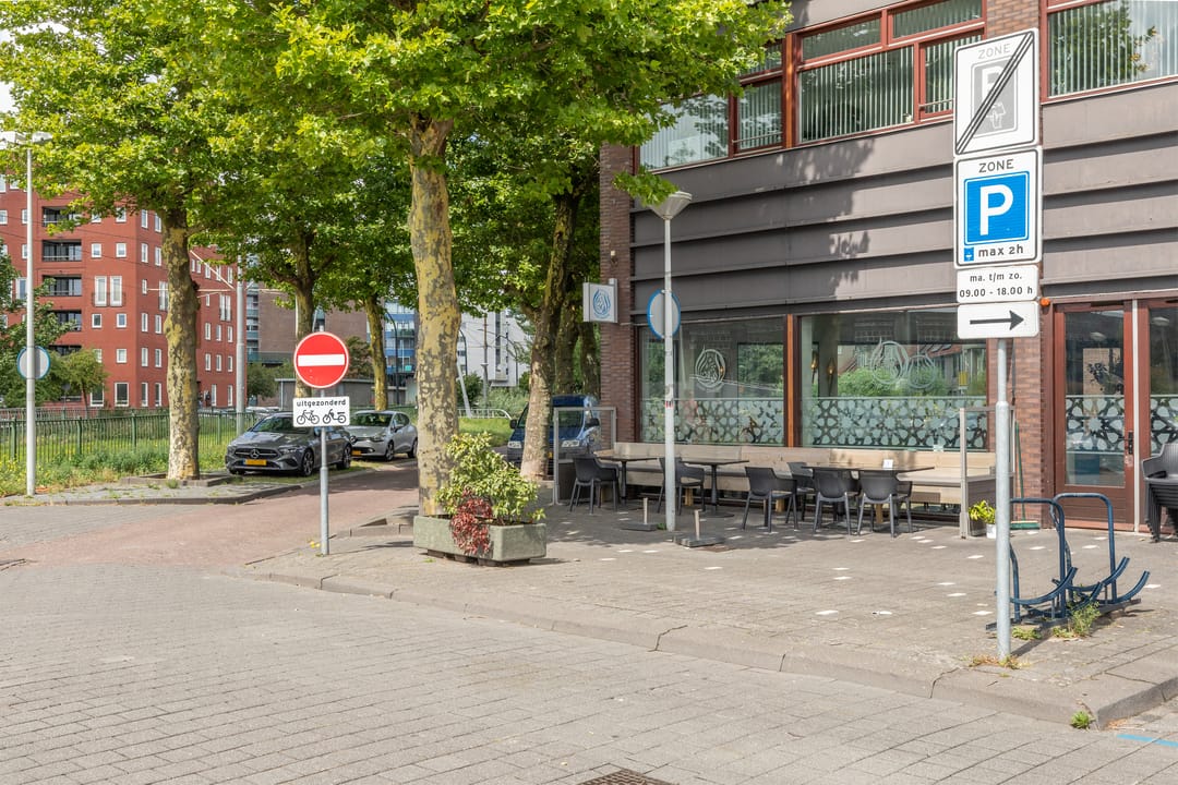 Photo 37 of Pieter Calandlaan 668