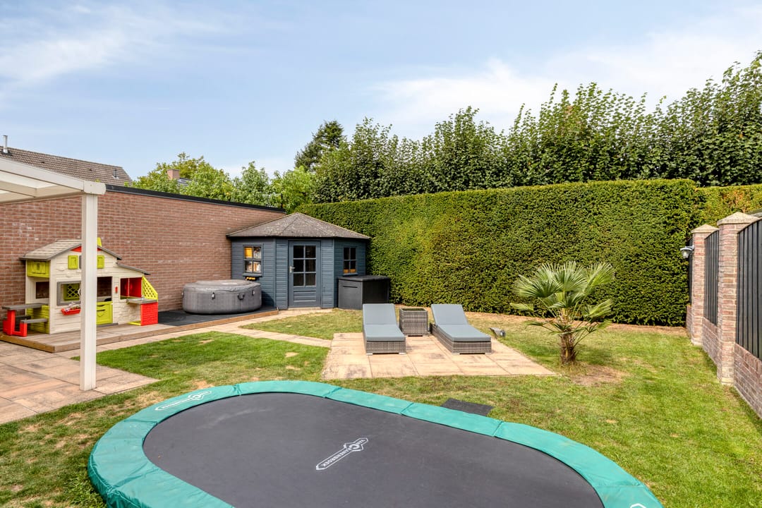 Foto 43 van Marie Curiestraat 1