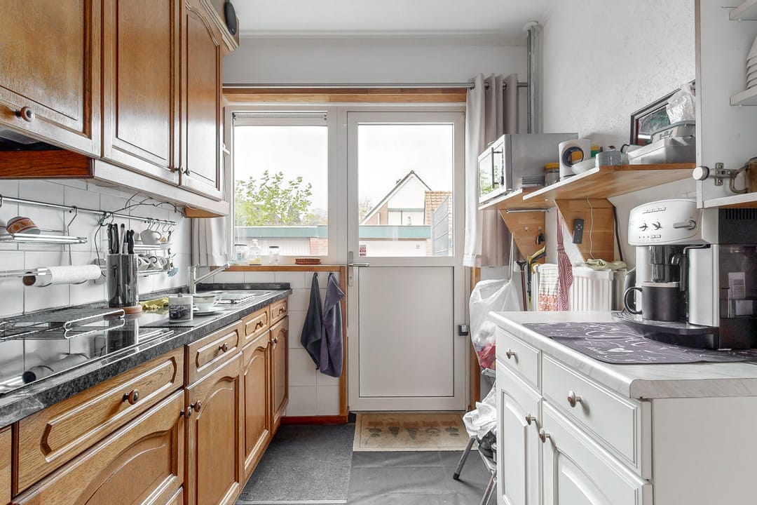 Photo 8 of Leeuwenstraat 16