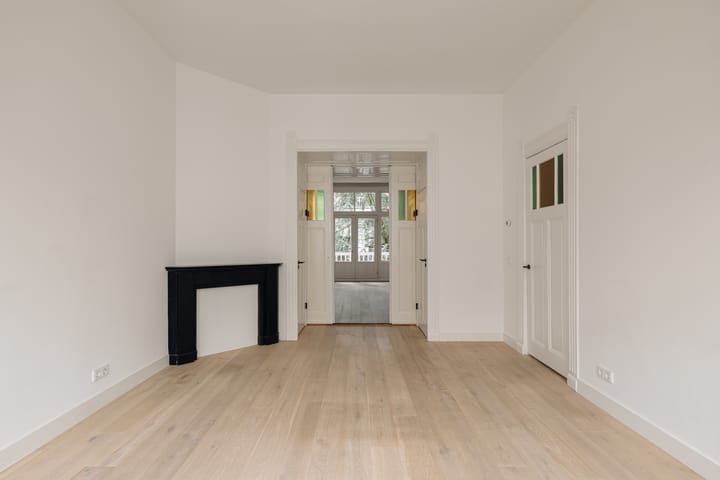 Photo 15 of Wouwermanstraat 33-2