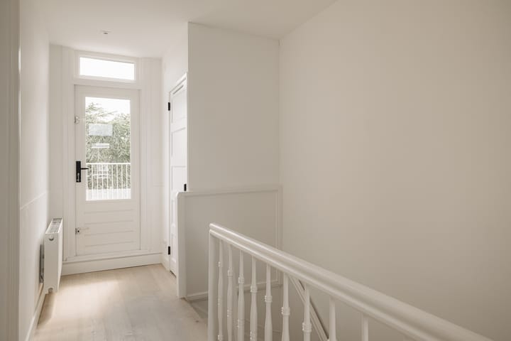 Photo 31 of Wouwermanstraat 33-2