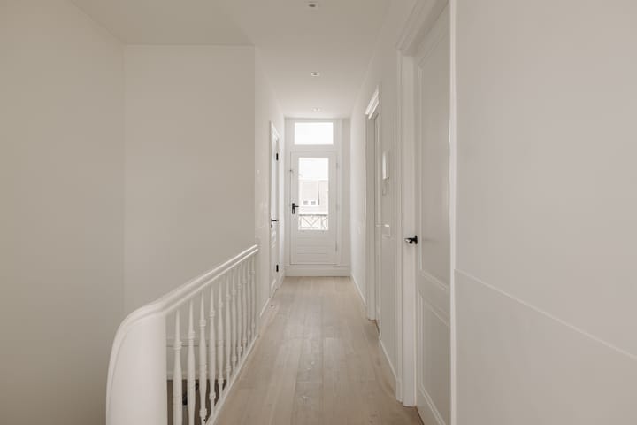 Photo 35 of Wouwermanstraat 33-2