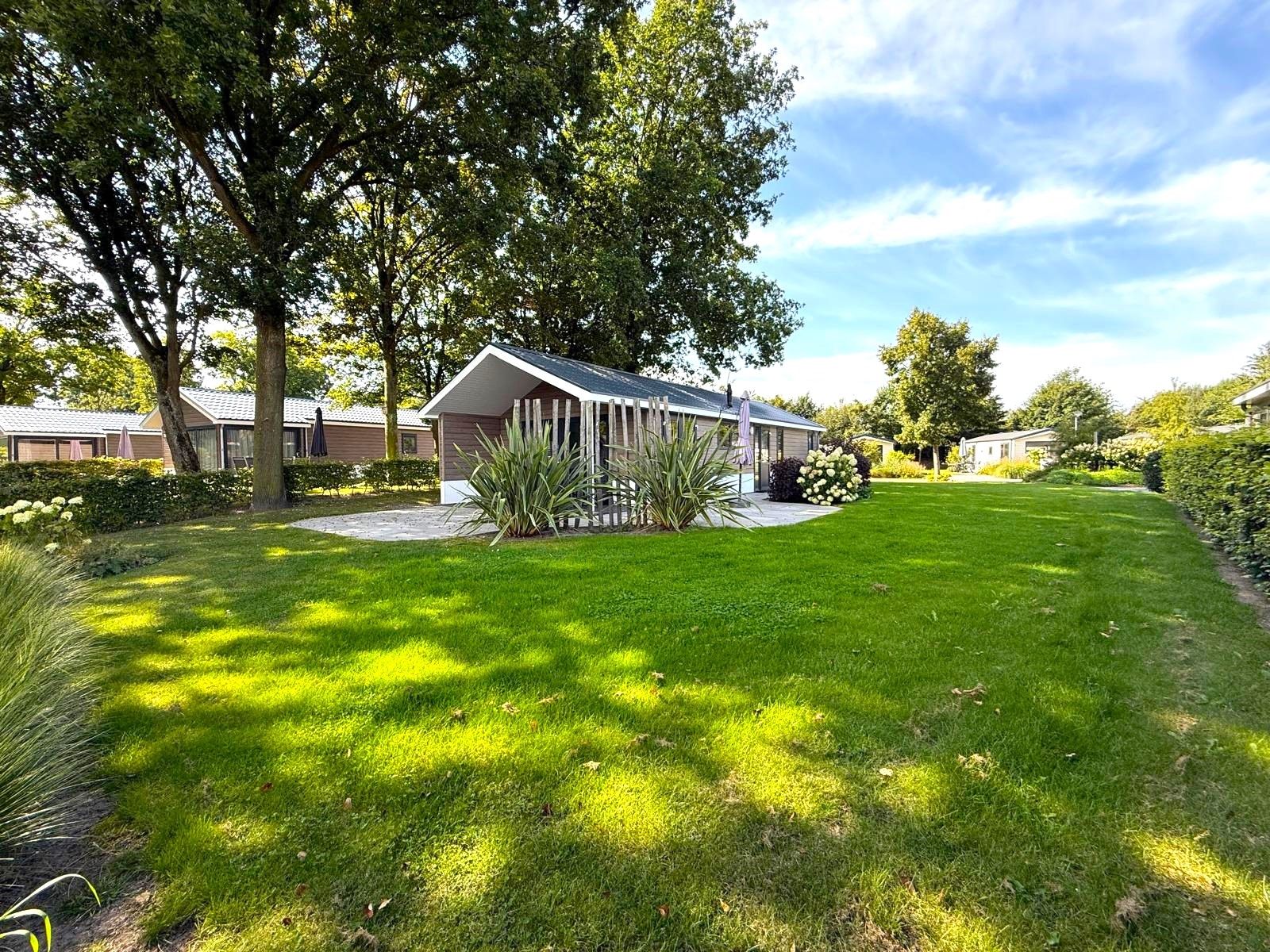 3-bedroom freehold villa in Biddinghuizen — photo 3 of 5
