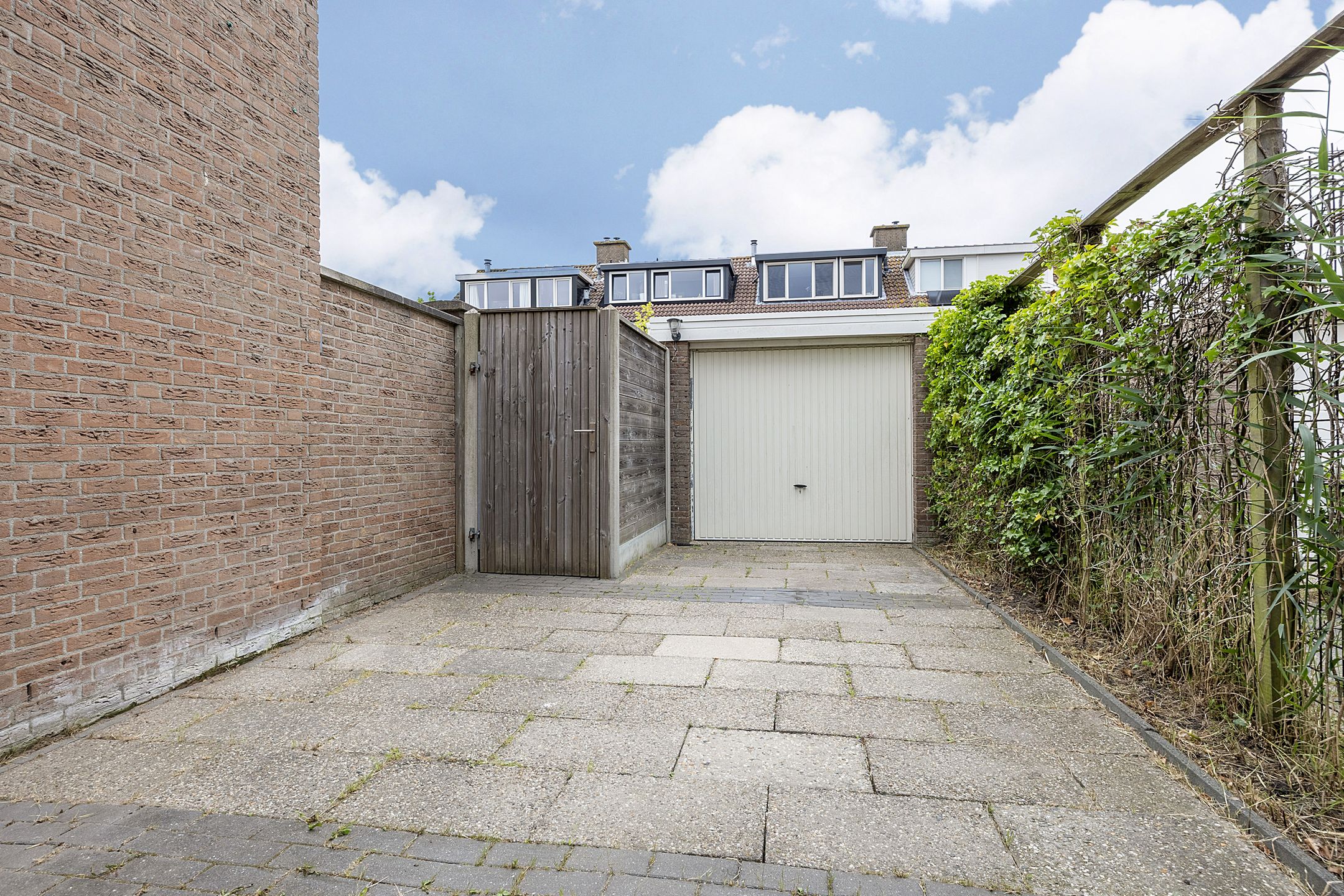 Photo 6 of Breedweerlaan 98