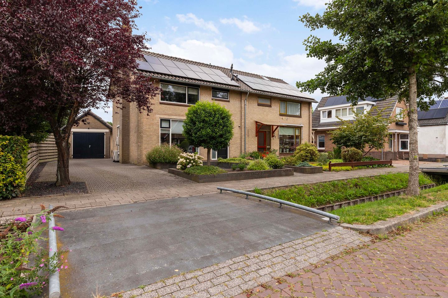 Foto 1 van Frans van Mierisstraat 10