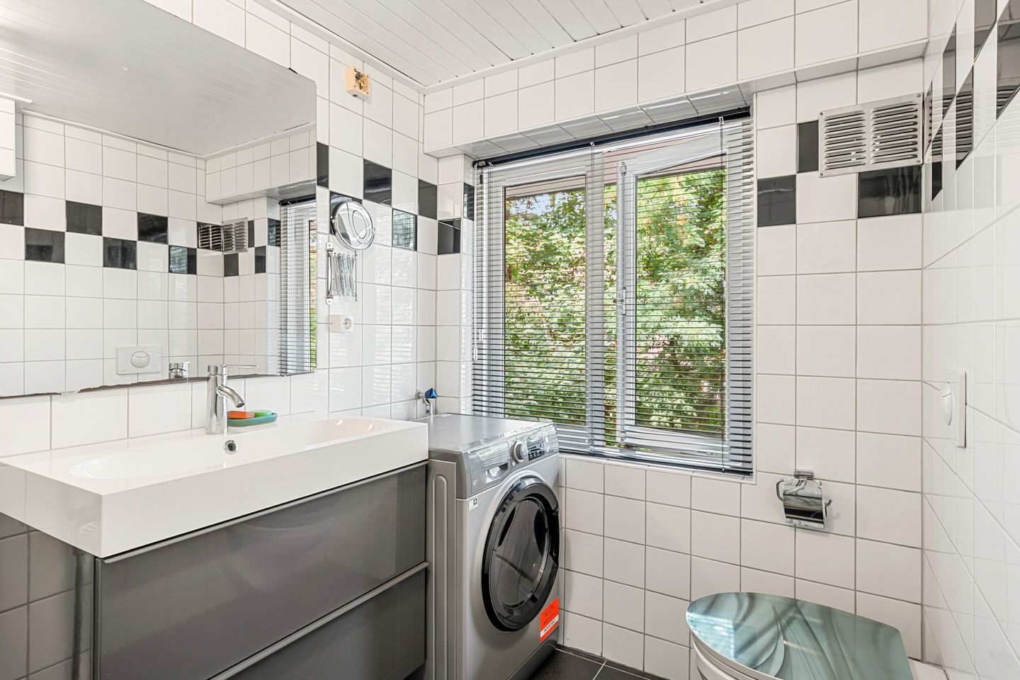 Foto 25 van van Heutszlaan 126