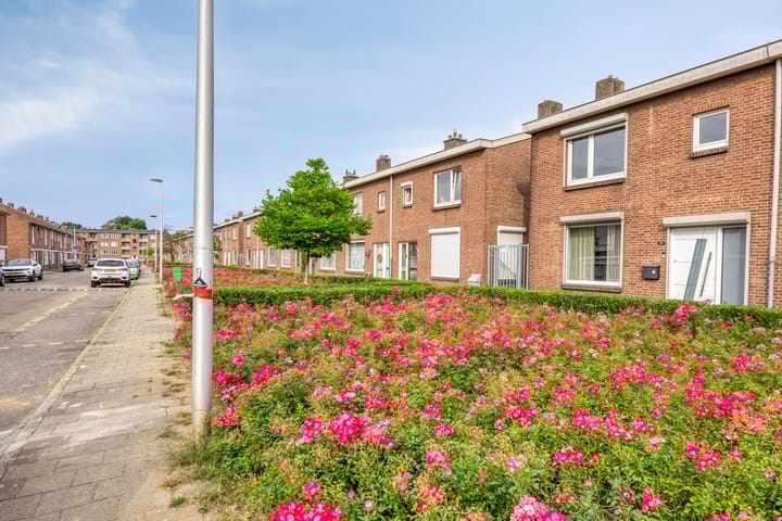 Foto 2 van Merovingenstraat 26