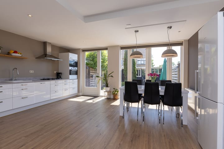 Foto 4 van Raiffeisenlaan 39