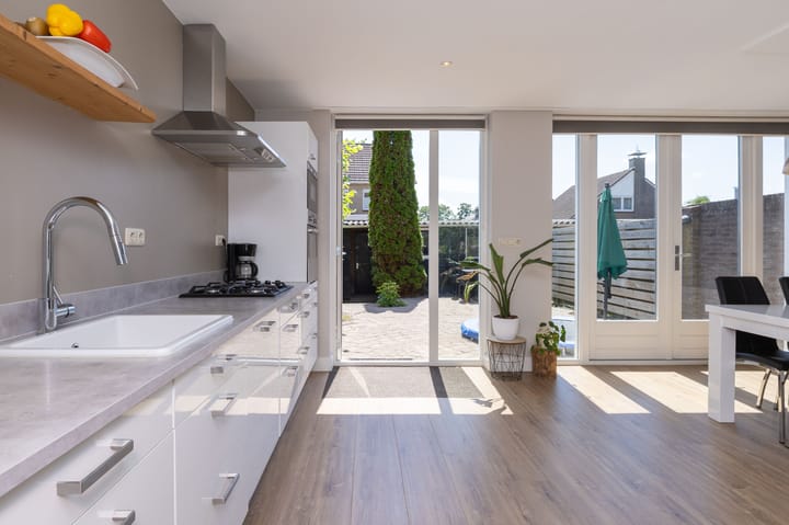 Foto 5 van Raiffeisenlaan 39