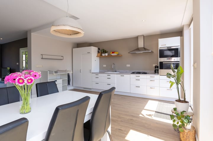 Foto 7 van Raiffeisenlaan 39