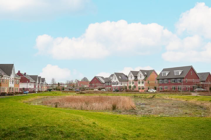 Foto 30 van Tinbergenplantsoen 39