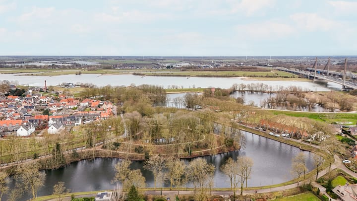 Foto 32 van Tinbergenplantsoen 39