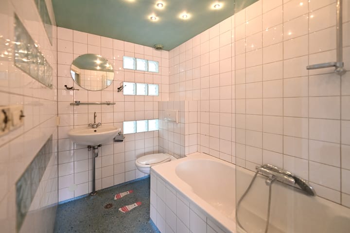 Photo 10 of Ericastraat 28