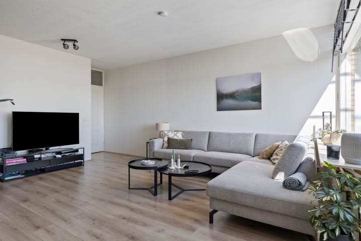 Photo 9 of Tongelresestraat 313-C