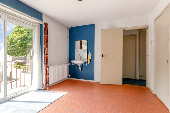 Photo 24 of Burg v d Weijerstraat 21