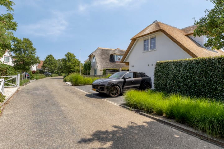 Photo 42 of Strandpaal 22