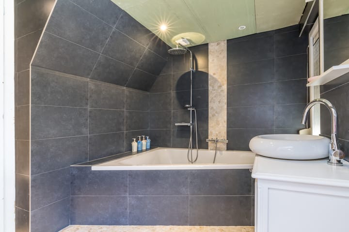 Photo 16 of Mgr. Brulsstraat 7