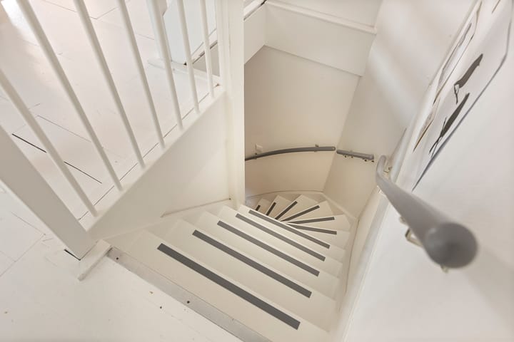 Foto 23 van Johan Ellenbergerstraat 42