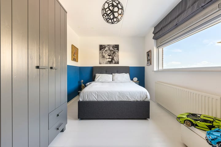 Foto 25 van Johan Ellenbergerstraat 42