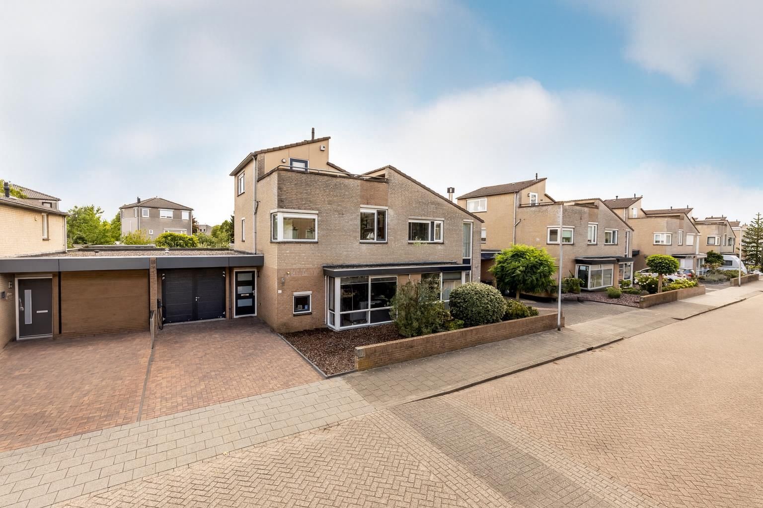 Antoni Staringlaan, 70, Vlijmen, 5251WH, Noord-Brabant, Nederland 70