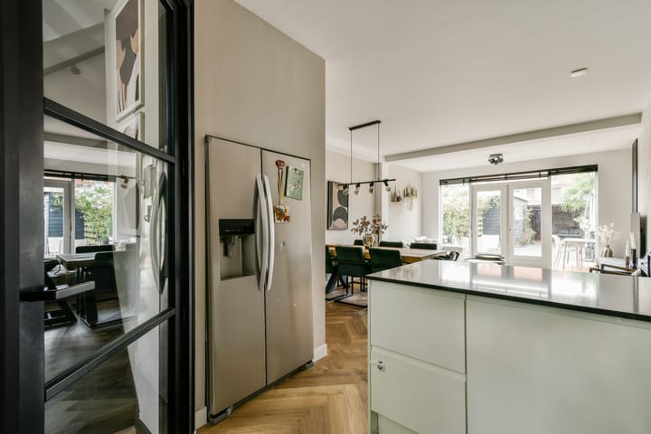 Foto 10 van Meteorenweg 261