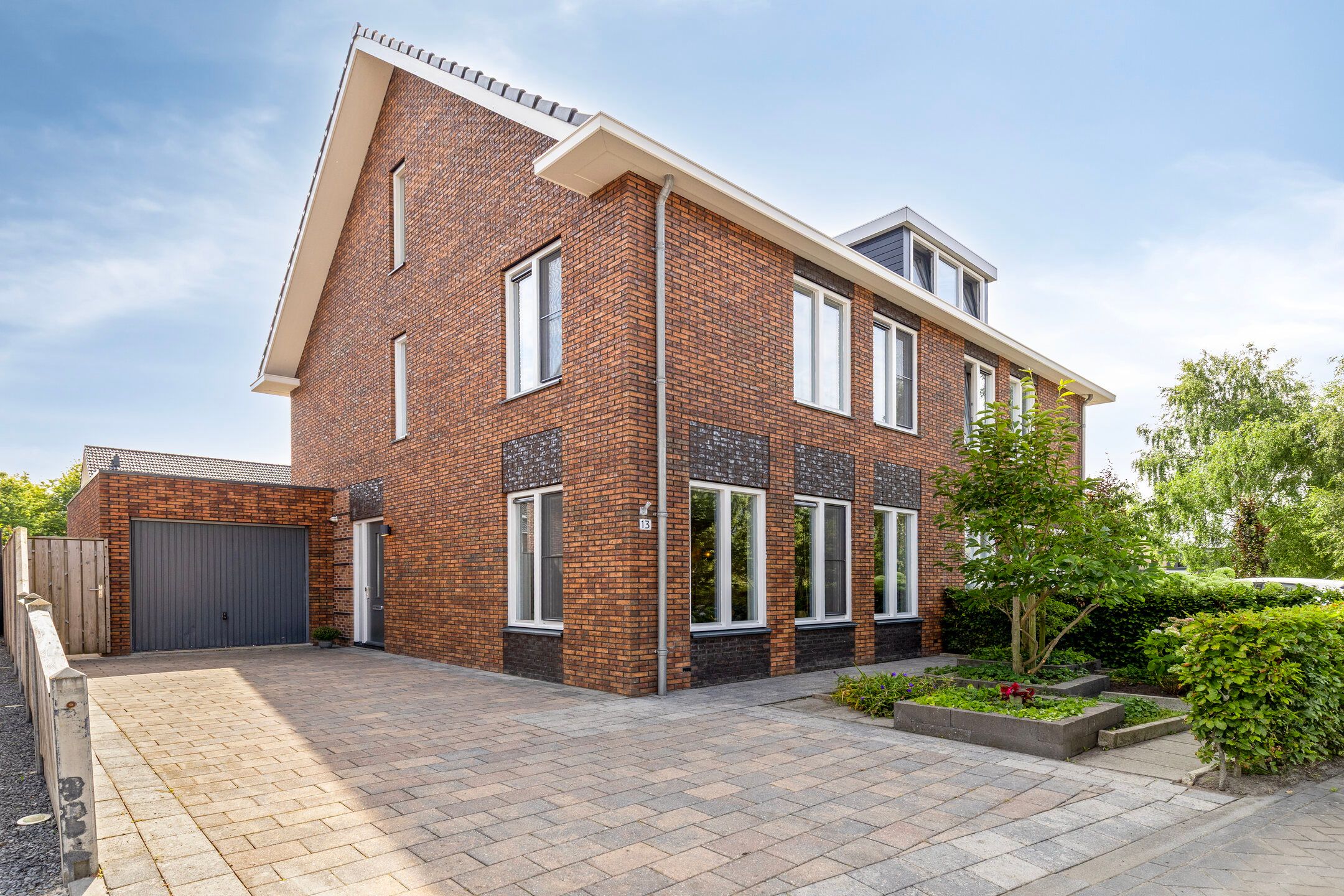 Foto 6 van Tamboer 13