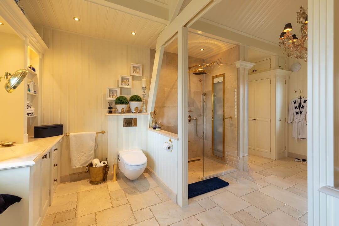 Foto 22 van Nieuw-Loosdrechtsedijk 219