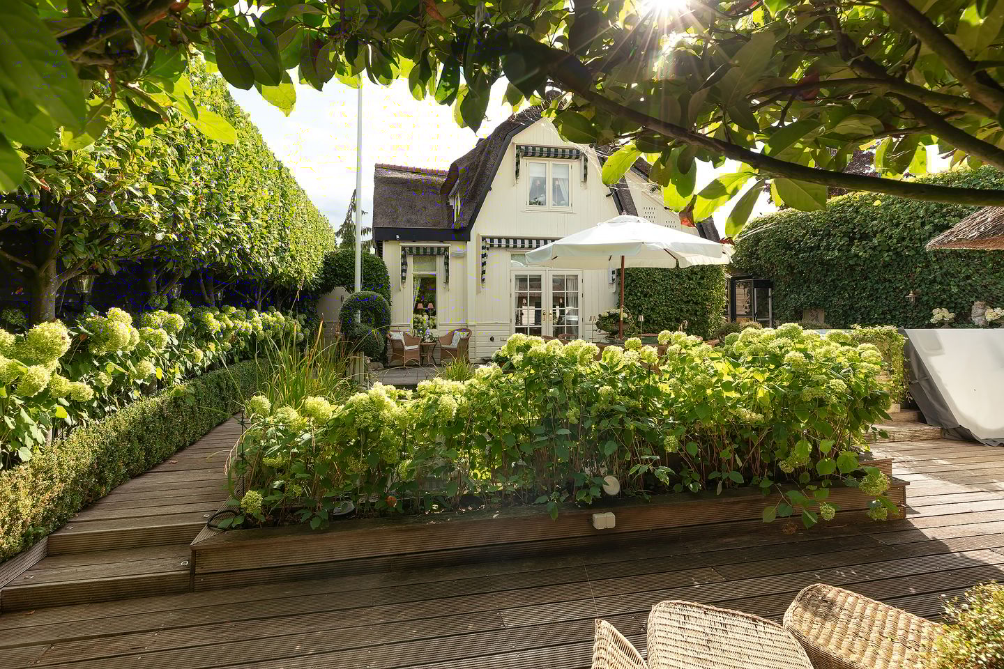 Foto 29 van Nieuw-Loosdrechtsedijk 219