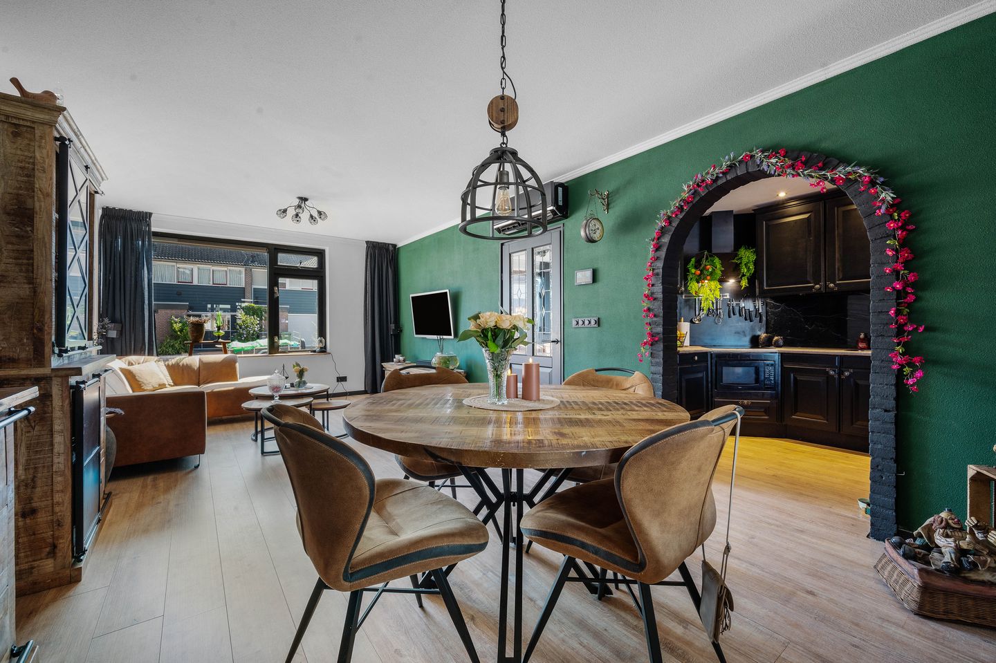 Foto 10 van Saturnusbaan 7